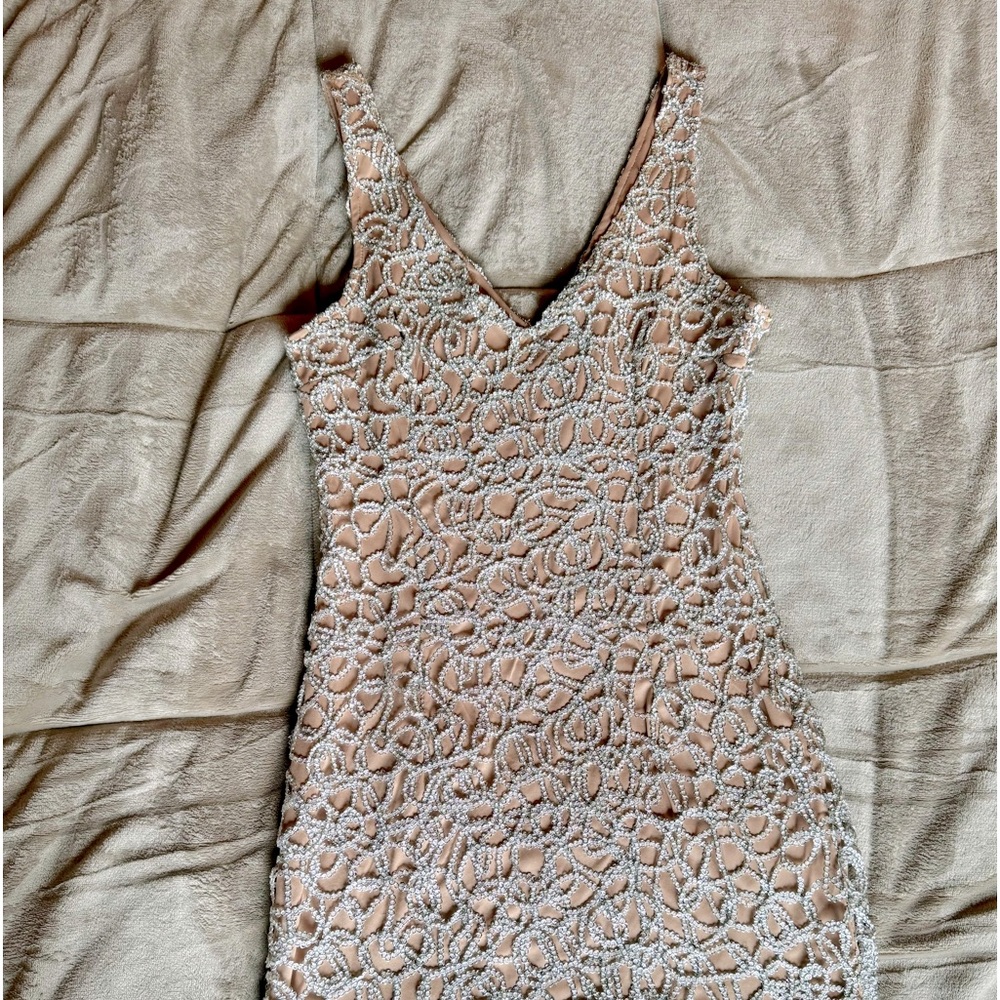 Beautiful dress. Size XS. Brand: A.Peach